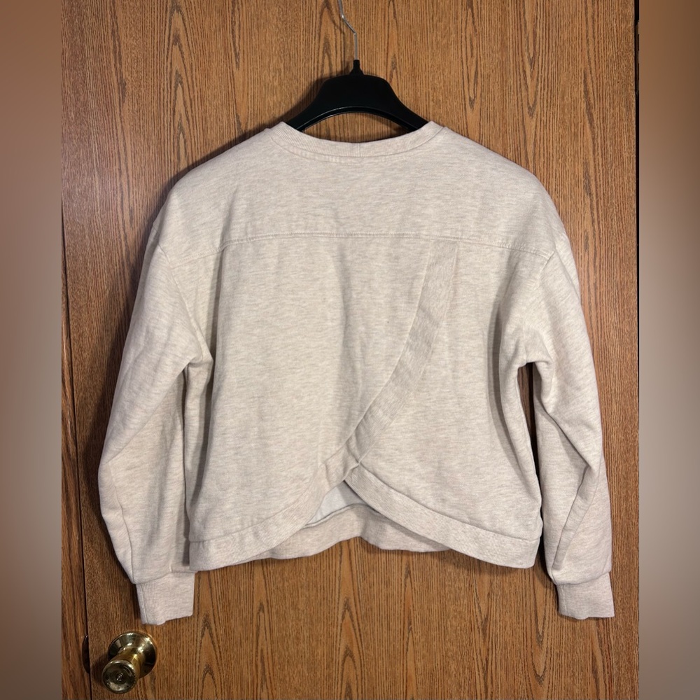 Ariat Cropped Crewneck Heathered Cream Cowboy Sweatshirt - Picture 5 of 5